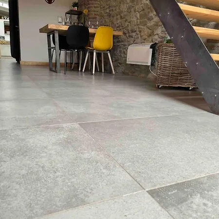 Loft Cosy, Bain à Bulle Et Garage Privé *