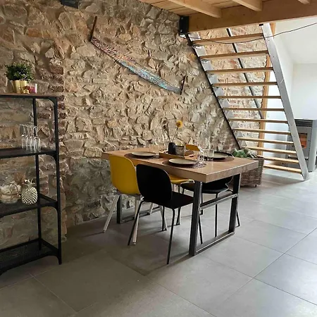 Сasa de vacaciones Loft Cosy, Bain à Bulle Et Garage Privé Saint-Hubert