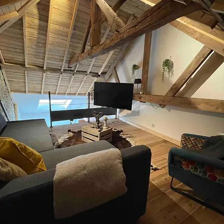 Loft Cosy, Bain A Bulle Et Garage Prive